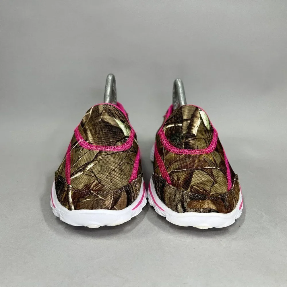 Skechers Girl's Size 5 Go Walk 2 - The Real‎ Deal Slip On Camouflage Sheos